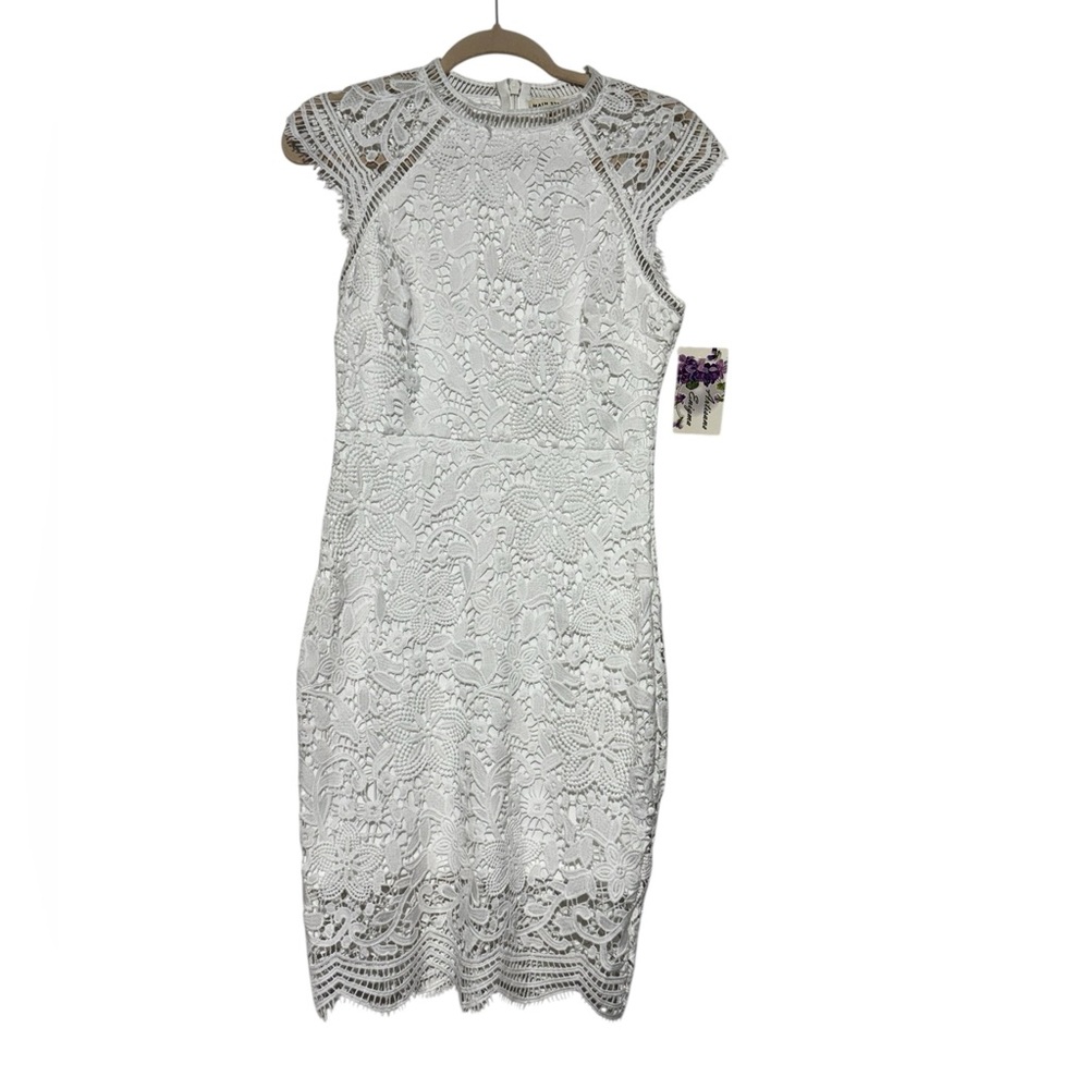 Main Strip NWT White Lace Crochet Doily‎ Dress Knee Length Small Wedding Bridal